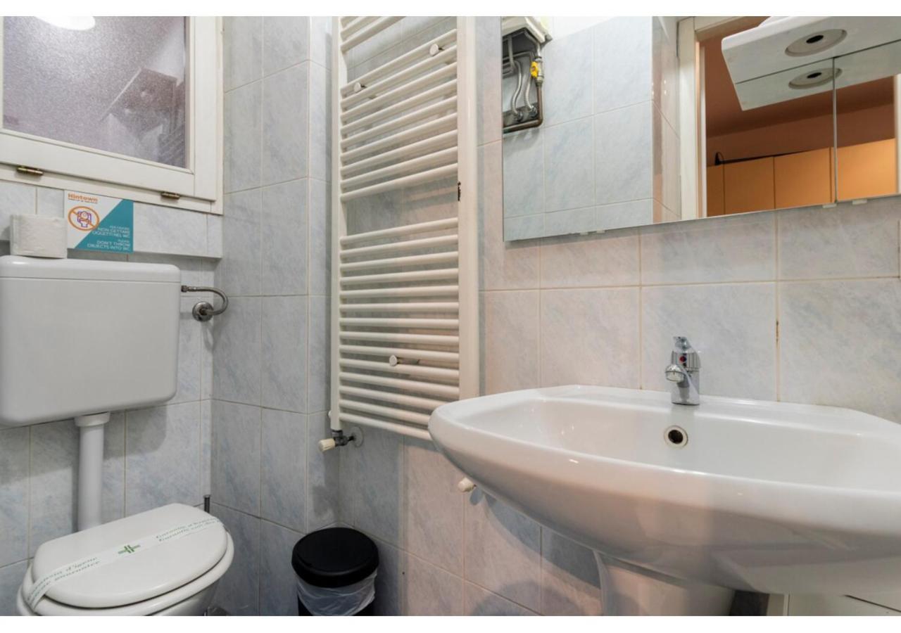 Stayeasy Moscova Studio - Brera & Downtown Walking Milano Eksteriør billede