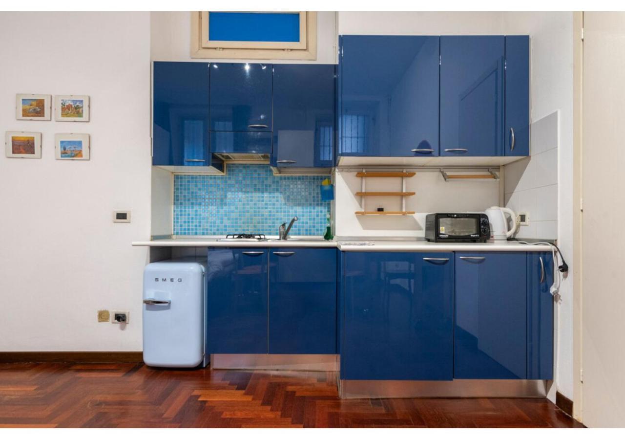 Stayeasy Moscova Studio - Brera & Downtown Walking Milano Eksteriør billede